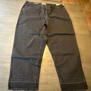 Universal Thread Women's High Rise 90's Slim Black Jeans Size 17 Short